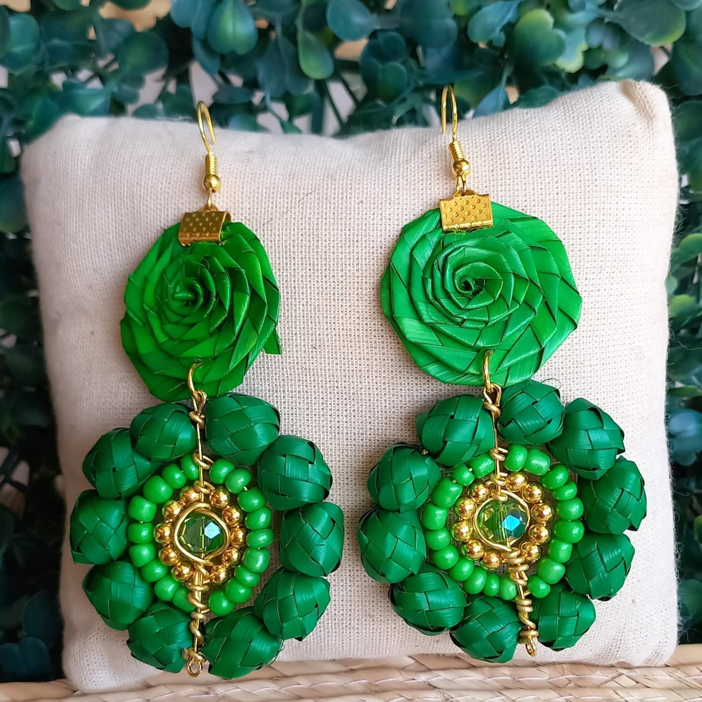 Arete Rosas y Bolitas