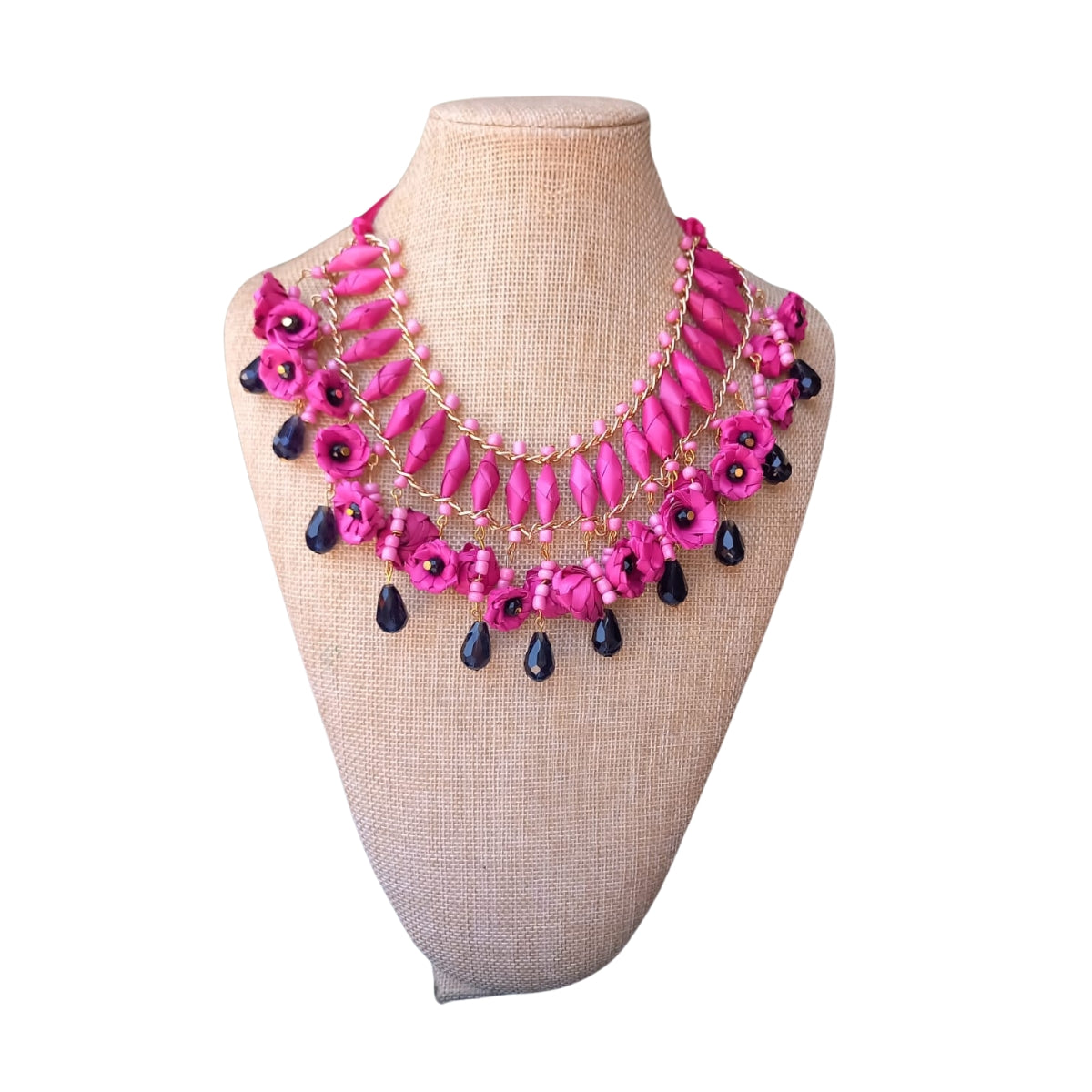 Collar corto capullo